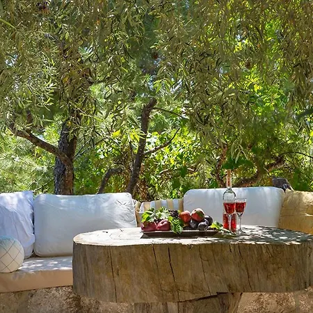 Villa Islamlar Sleeps 9